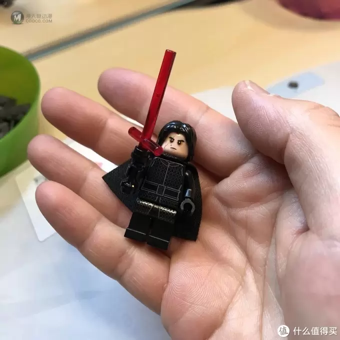 乐高这个大坑 篇五十二：LEGO 75179 凯洛伦的钛战机