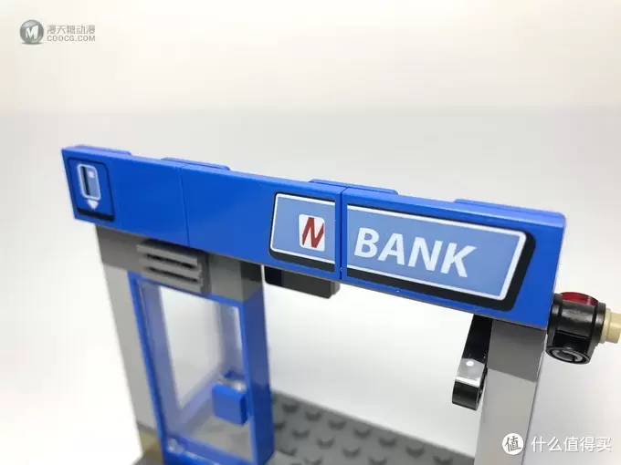 LEGO 乐高 76082 漫威超级英雄系列 蜘蛛侠ATM 劫案之战