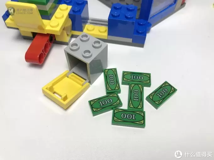 LEGO 乐高 76082 漫威超级英雄系列 蜘蛛侠ATM 劫案之战