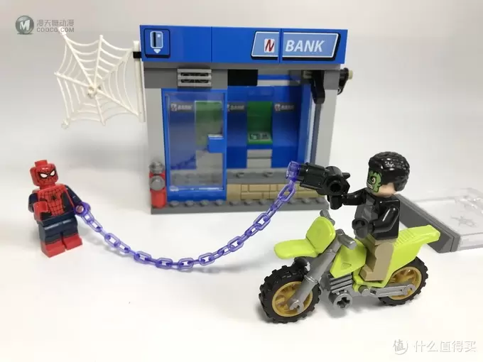 LEGO 乐高 76082 漫威超级英雄系列 蜘蛛侠ATM 劫案之战