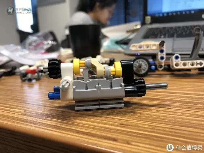 怪兽的积木 篇十：LEGO 乐高 机械组 42057 超轻型直升机开箱