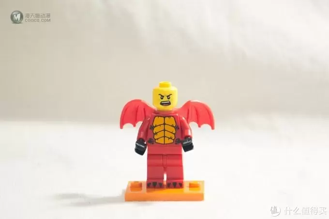 人仔的召唤 篇一：#原创新人#LEGO 乐高 人仔抽抽乐 第十八季 上篇