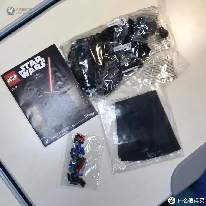 乐高这个大坑 篇四十三：#全民分享季#儿子不怎么喜欢的凯洛伦：Lego 乐高 Star Wars 75117 开箱