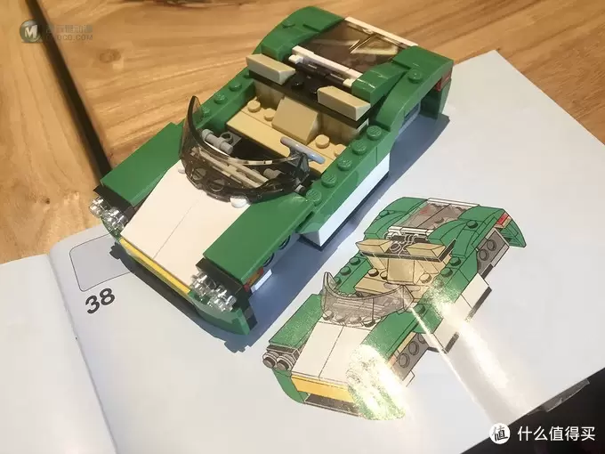 少爷的乐高系列 篇五：LEGO 乐高 31056 绿色敞篷车 开箱