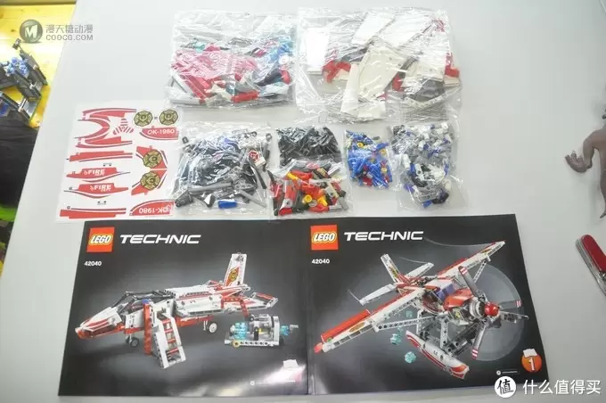 单反毁一生，LEGO穷三代 篇一百零二：LEGO 乐高 Technic 科技系列 42040 消防飞机 开箱