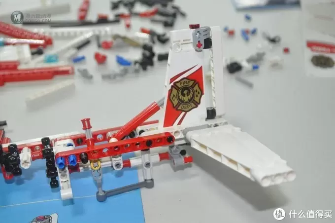 单反毁一生，LEGO穷三代 篇一百零二：LEGO 乐高 Technic 科技系列 42040 消防飞机 开箱