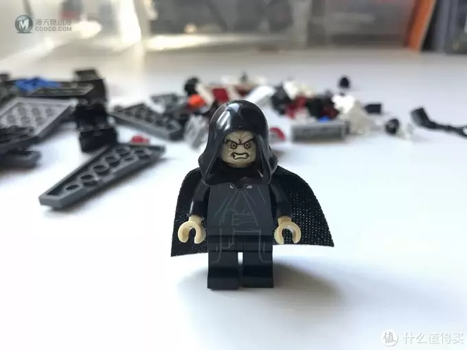 LEGO 乐高 Star Wars 星球大战系列 75183 达斯维达的诞生 开箱