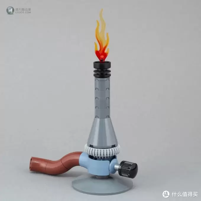 用101片颗粒拼出的1:1化学试验器具！乐高拼搭比赛作品欣赏