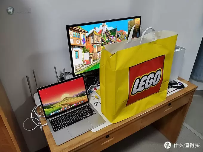 坐着双层巴士云游伦敦——致我的第一部 LEGO TOY