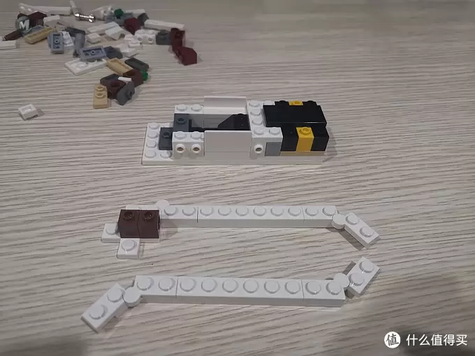 老杨的玩具仓库 篇六十：LEGO 星战系列 75301 卢克·天行者的X翼战机