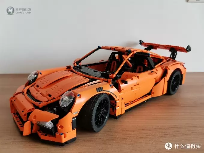 乐高科技旗舰保时捷GT3 RS