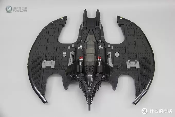 不惑大叔的legogo 篇四十七：圆月弯刀：乐高蝙蝠飞翼战机BATWING(LEGO76161)