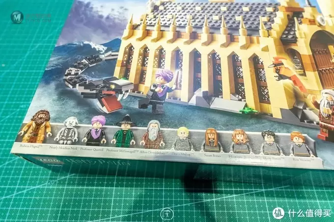 老父亲的玩具 篇三：lego 75954霍格沃兹大礼堂