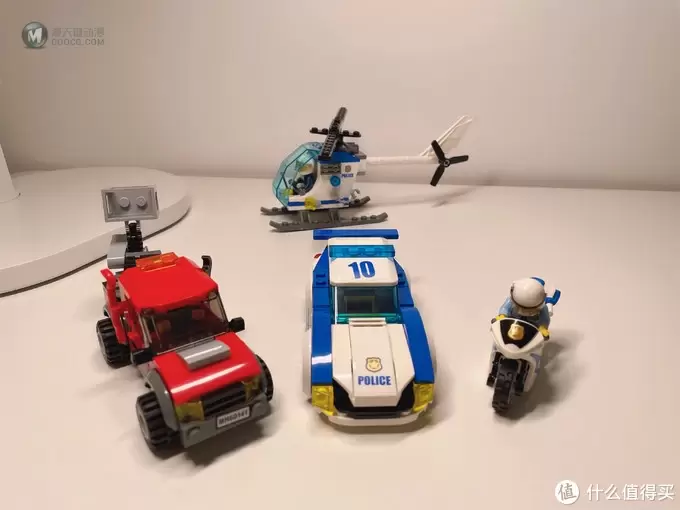 LEGO 篇二十三：正义必胜——假期畅享乐高城市系列60141警察总局