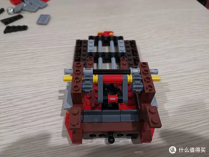 老杨的玩具仓库 篇五十三：LEGO 幻影忍者系列 71705 2020款 命运赏赐号