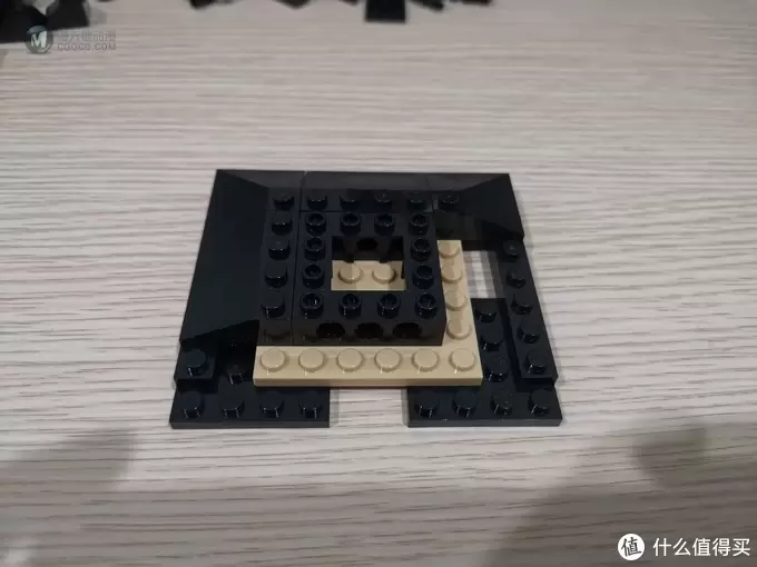 老杨的玩具仓库 篇五十：LEGO 星球大战 40周年 头盔系列 75274 钛战机驾驶员头盔 评测