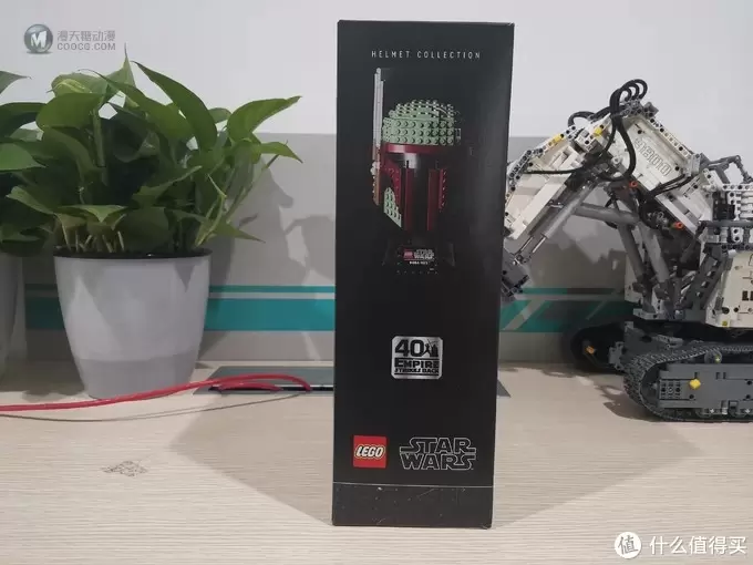 老杨的玩具仓库 篇五十二：LEGO 75277 星战40周年系列 赏金猎人波巴非特头盔