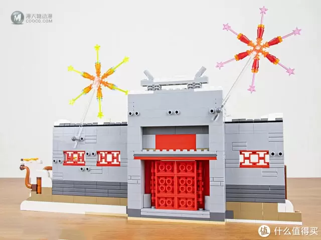 LEGO 80106「年的故事」、80107「新春灯会」用鞭炮吓跑年兽、张灯结彩赏花灯