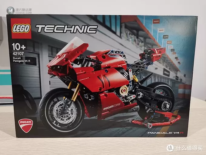 老杨的玩具仓库 篇四十五：LEGO 机械组系列 42107杜卡迪 Panigale V4 R评测