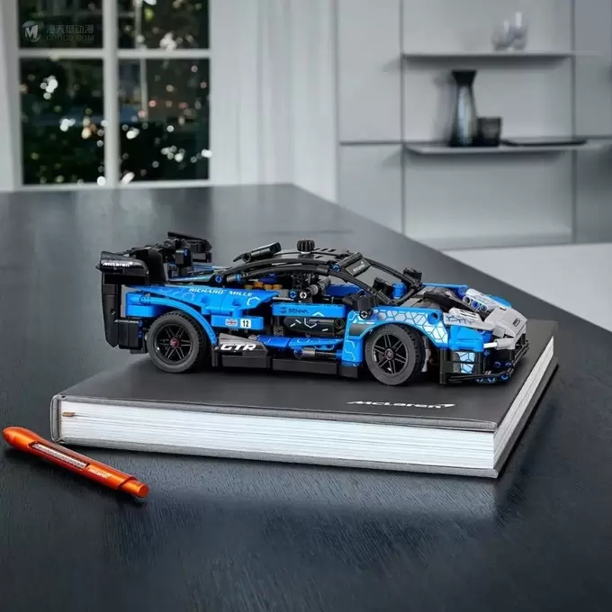 乐高发布2021年科技机械组新品42123 McLAREN Senna GTR