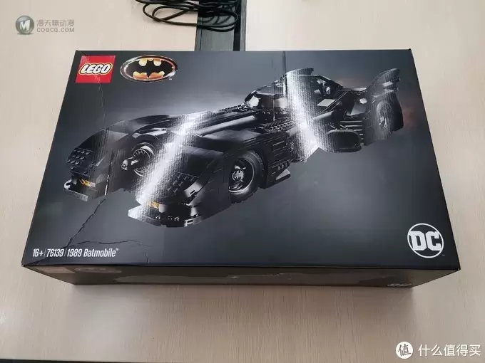 老杨的玩具仓库 篇四十一：LEGO 76139 史上最帅蝙蝠侠战车 1989 Batmobile 评测 图多杀猫