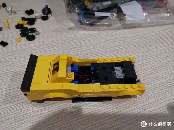 老杨的玩具仓库 篇四十：LEGO 乐高 赛车系列 75893 2018道奇挑战者和道奇战马