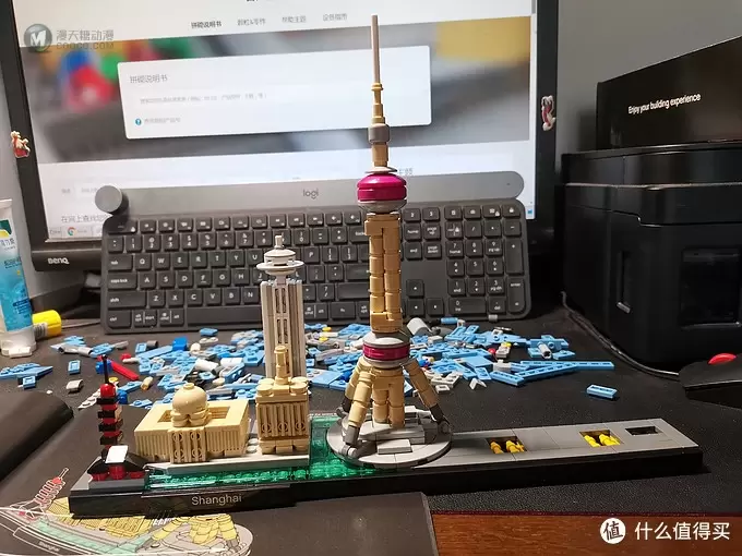 老杨的玩具仓库 篇二十八：LEGO 微型建筑21039 上海天际线 简评