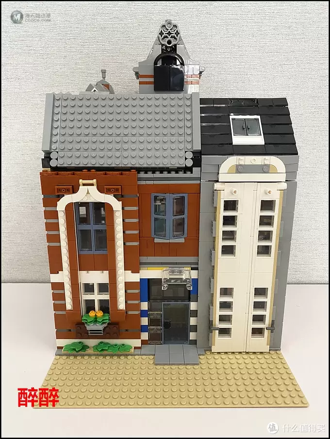 MOC 篇十七：Brick Ative-Octan Office (10264 Corner Garage)