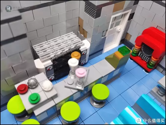 MOC 篇十六：Modular Patisserie（精品蛋糕店）