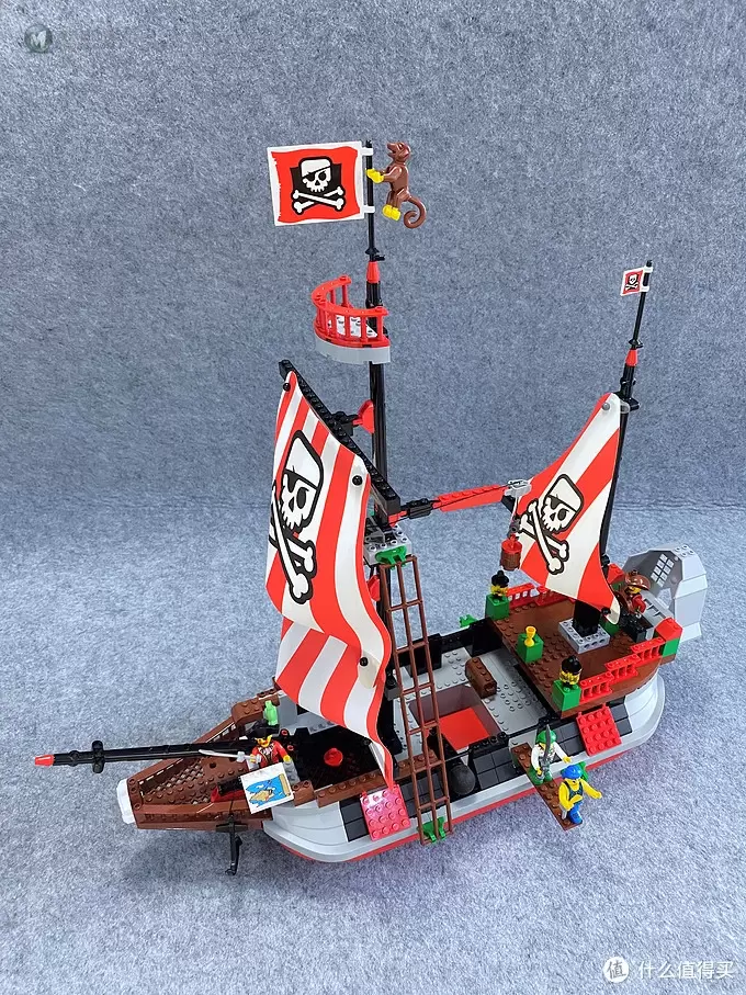 乐高小小追绝日记 篇二十八：LEGO 7075 红胡子船长的海盗船