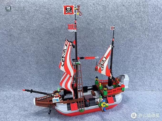 乐高小小追绝日记 篇二十八：LEGO 7075 红胡子船长的海盗船