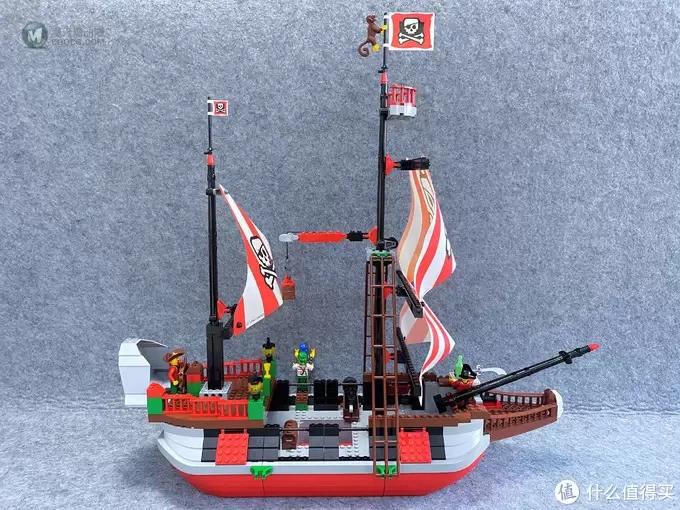 乐高小小追绝日记 篇二十八：LEGO 7075 红胡子船长的海盗船