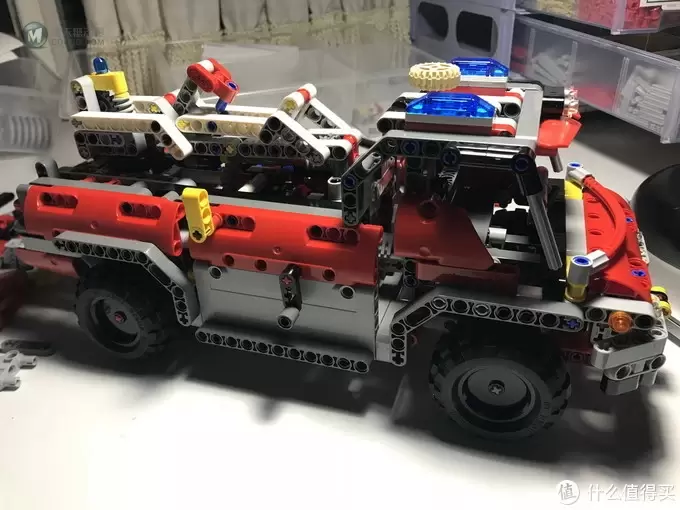 乐高还能这么拼： 复刻 LEGO 乐高 科技 42068 B模式 消防救援车