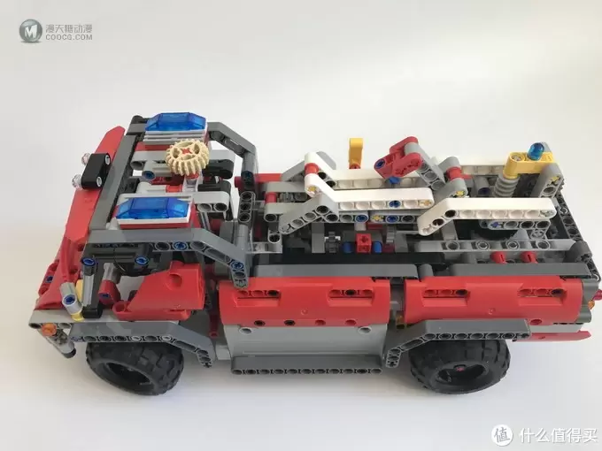 乐高还能这么拼： 复刻 LEGO 乐高 科技 42068 B模式 消防救援车