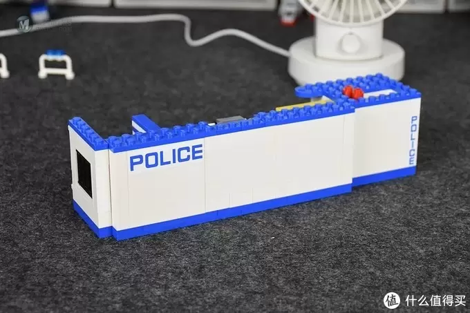 我的LEGO城市 篇一：60044 流动警署 开箱测试