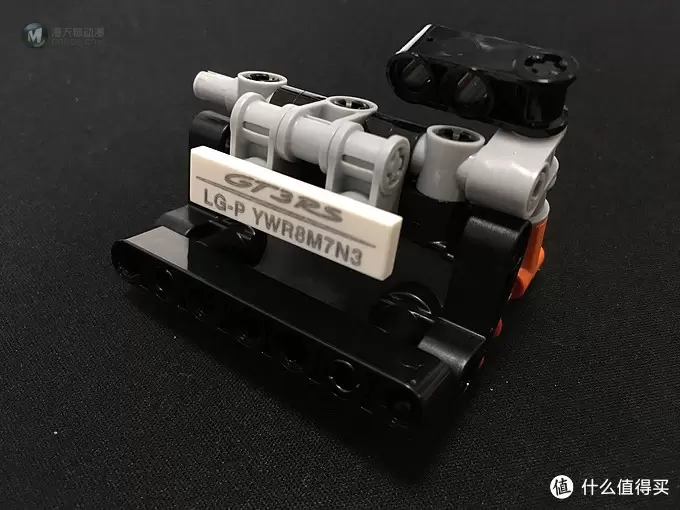 我的LEGO科技系列 篇一：买得起的保时捷 — 42056 Porsche 911 GT3