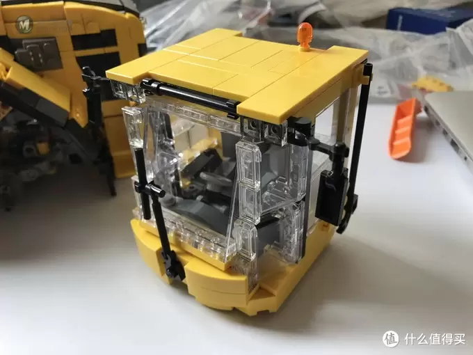 遥控乐高拼拼乐-我不是42030——LEGO 乐高 MOC-3799 VOLVO L250G 轮式装载机