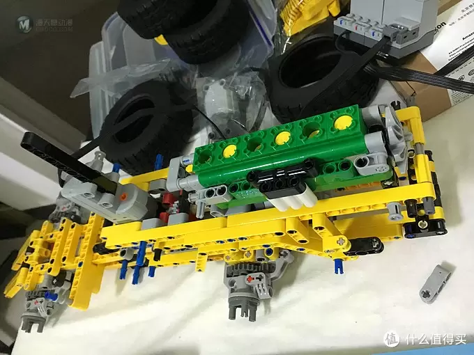 佳佳贤的乐高坑 篇五：全遥控科技旗舰 — LEGO 乐高 42030 Volvo L350F 轮式推土机