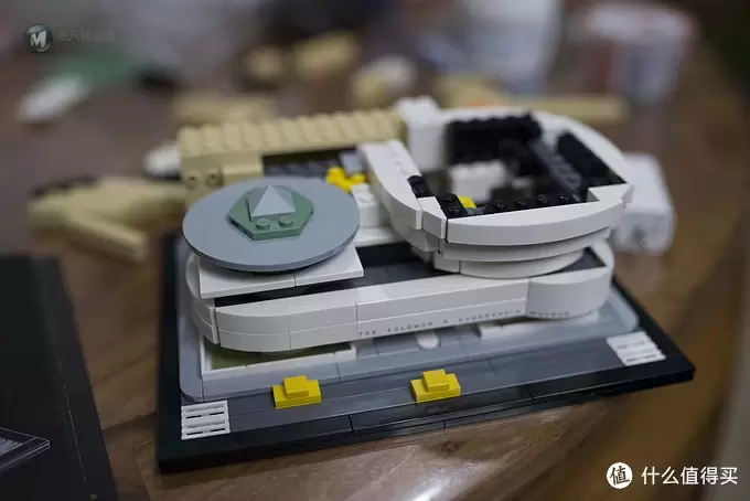 步入深坑：LEGO 乐高 建筑系列 21035 Gugenheim Museum 古根海姆博物馆