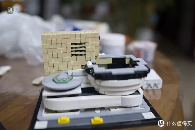 步入深坑：LEGO 乐高 建筑系列 21035 Gugenheim Museum 古根海姆博物馆