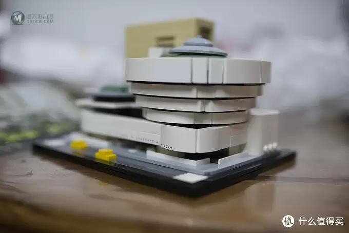 步入深坑：LEGO 乐高 建筑系列 21035 Gugenheim Museum 古根海姆博物馆