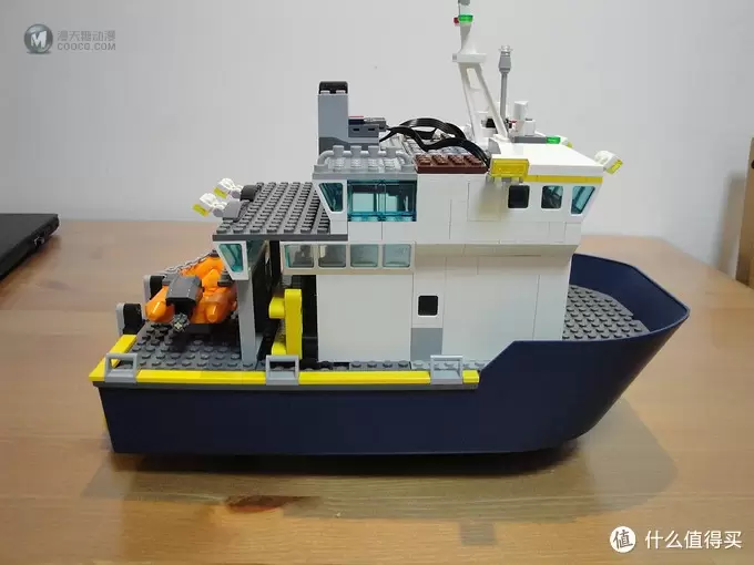 玩到停不下来：LEGO 乐高 60095/60109 遥控小船