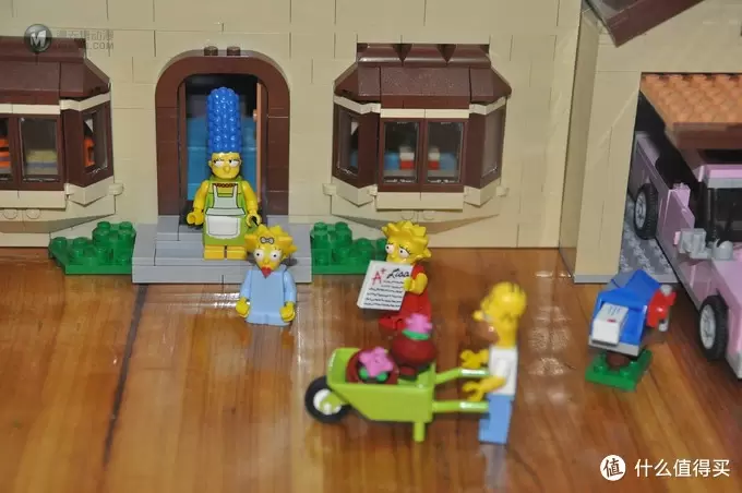 单反毁一生，LEGO穷三代 篇四十四：LEGO 71006 The Simpsons house 辛普森一家