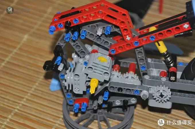 单反毁一生，LEGO穷三代 篇四十五：LEGO 42036 Street Motorcycle 公路赛车