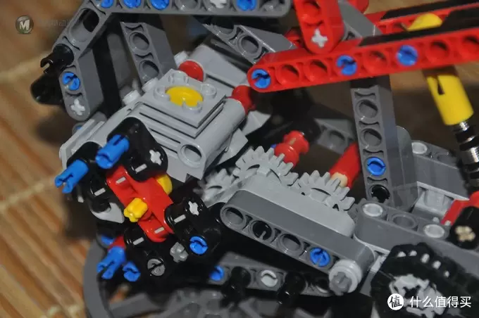 单反毁一生，LEGO穷三代 篇四十五：LEGO 42036 Street Motorcycle 公路赛车