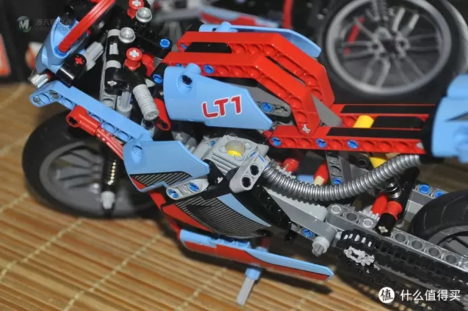 单反毁一生，LEGO穷三代 篇四十五：LEGO 42036 Street Motorcycle 公路赛车