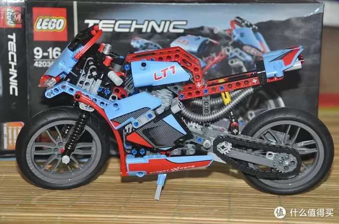 单反毁一生，LEGO穷三代 篇四十五：LEGO 42036 Street Motorcycle 公路赛车