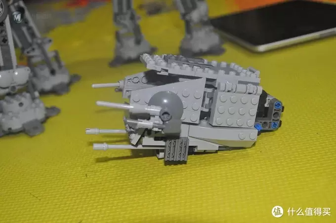 单反毁一生，LEGO穷三代 篇四十：LEGO乐高 10178 Star Wars Motorized Walking AT-AT