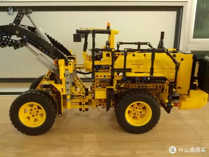 LEGO 乐高 机械组 Technic 42030 Volvo L350F 轮式装载机及中国官网申请补件经历