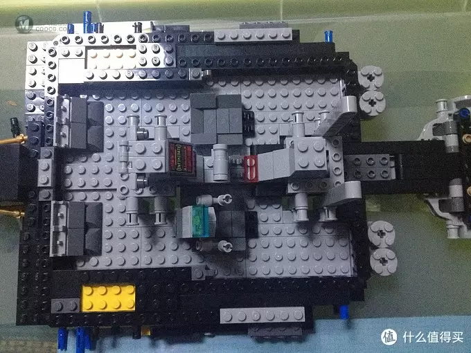 lego-四轮车系列 篇二：LEGO 乐高 超级英雄系列 The Tumbler 蝙蝠侠 蝙蝠战车 76023